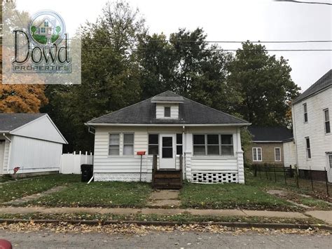3 Bed Rm House <strong>For Rent</strong> 1920 McKinley St Gary IN $1200. . Houses for rent in bloomington il craigslist